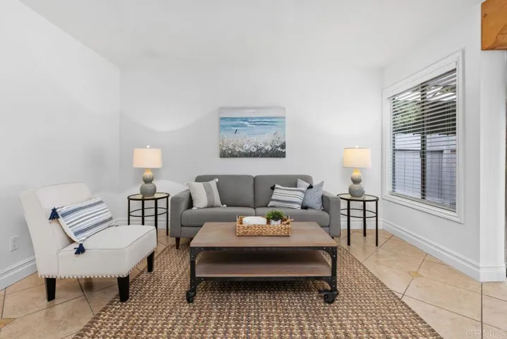 3422 Seabreeze Walk, Oceanside, California 92056