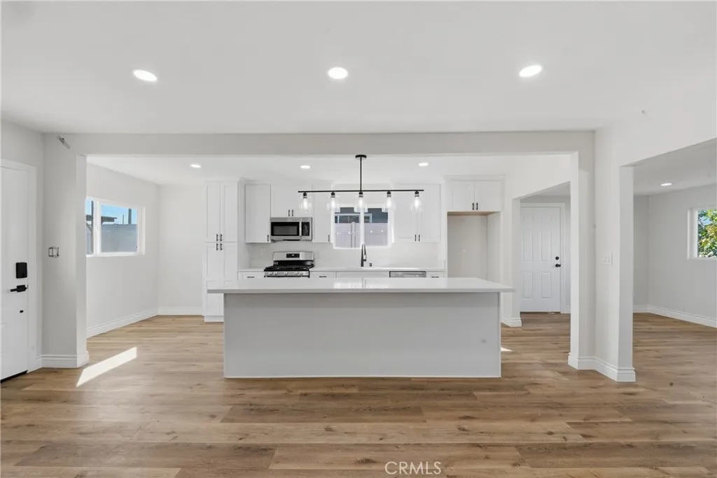 536 E 220th, Carson, California 90745 home-pic-7