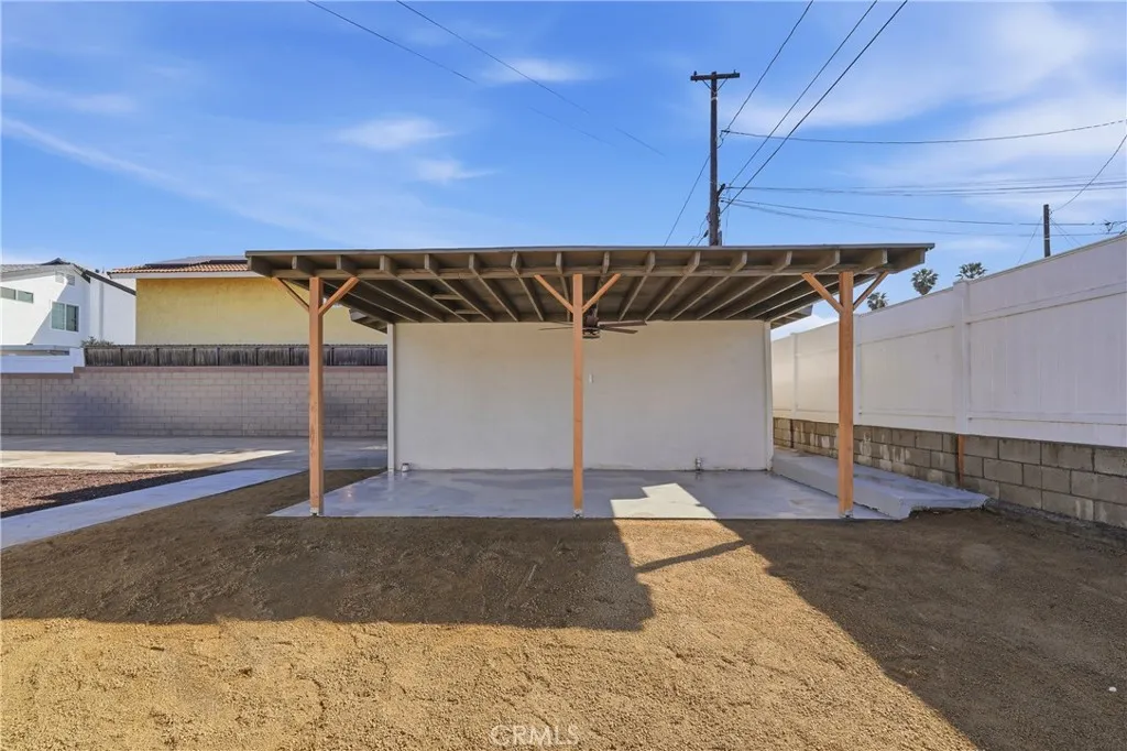 536 E 220th, Carson, California 90745 home-pic-32