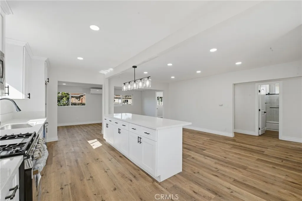 536 E 220th, Carson, California 90745 home-pic-12