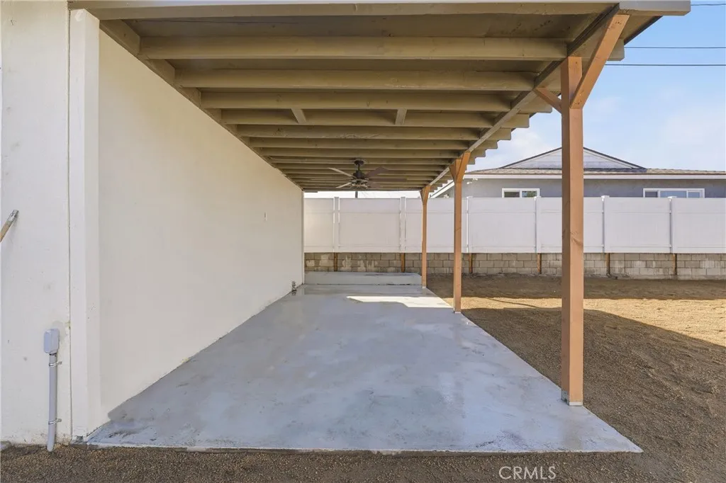 536 E 220th, Carson, California 90745 home-pic-34