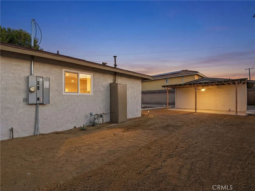 536 E 220th, Carson, California 90745 home-pic-47