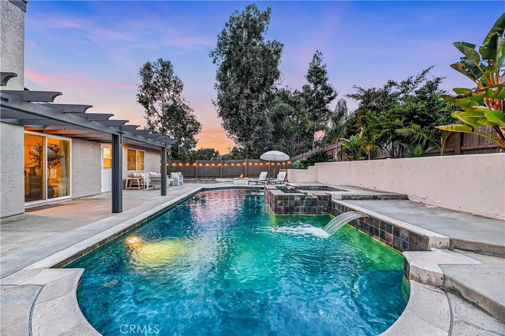 30514 Southern Cross Road, Temecula, California 92592 home-pic-14