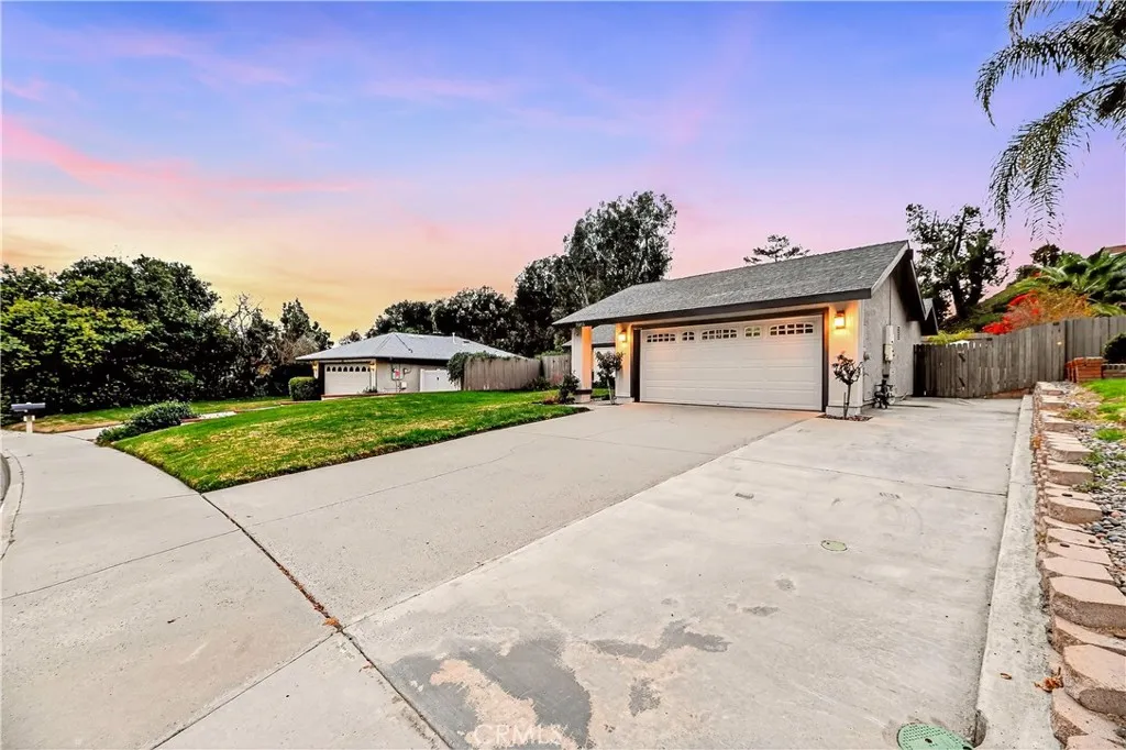 30514 Southern Cross Road, Temecula, California 92592 home-pic-9