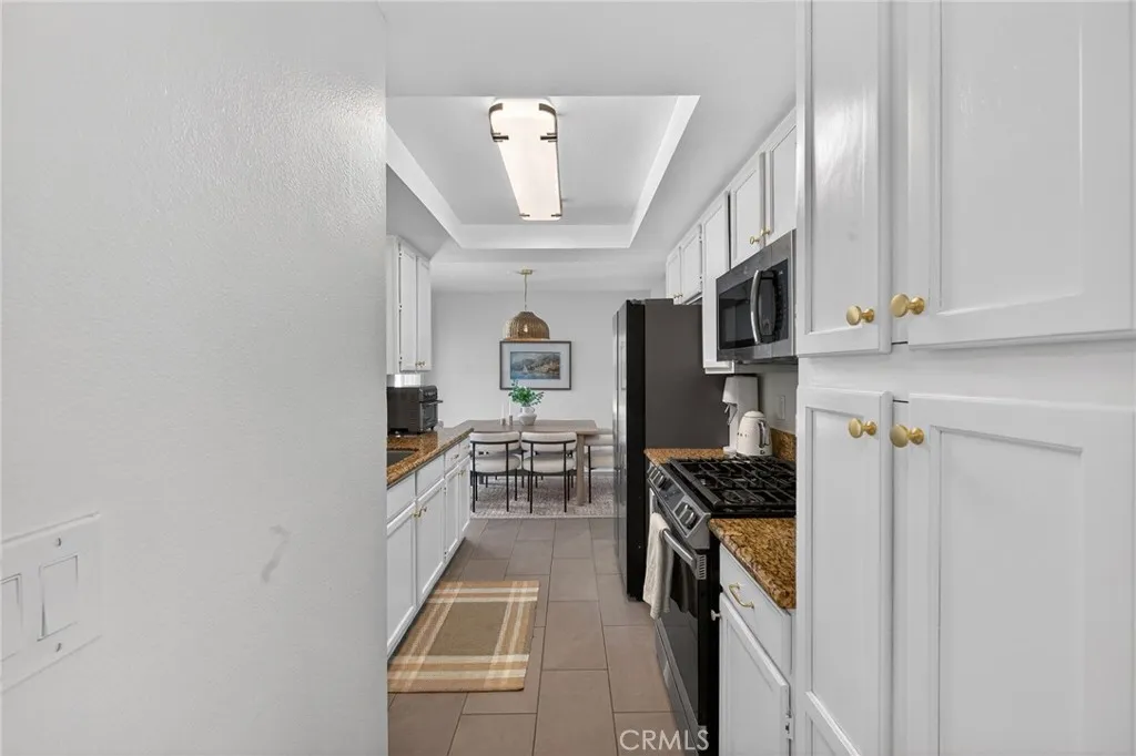 30514 Southern Cross Road, Temecula, California 92592 home-pic-23