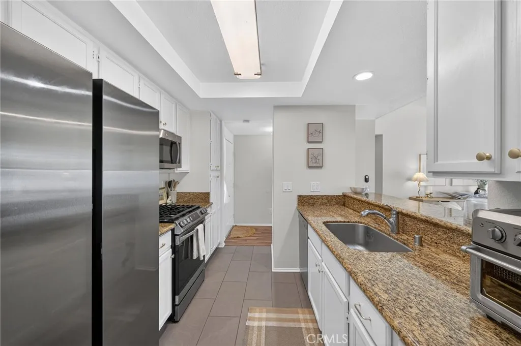 30514 Southern Cross Road, Temecula, California 92592 home-pic-24