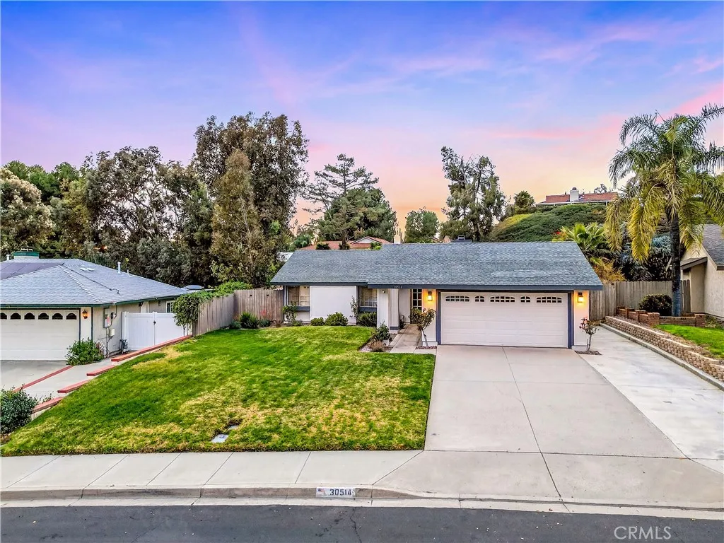 30514 Southern Cross Road, Temecula, California 92592 home-pic-1