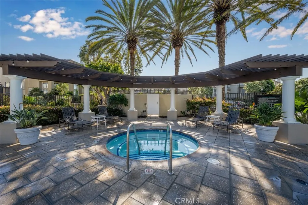 6237 Surfcove, Huntington Beach, California 92648 home-pic-33
