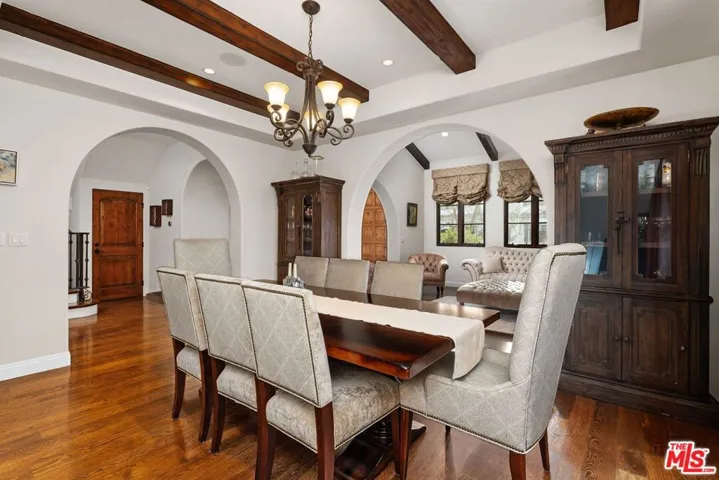 3522 S Barrington Avenue, Los Angeles, California 90066