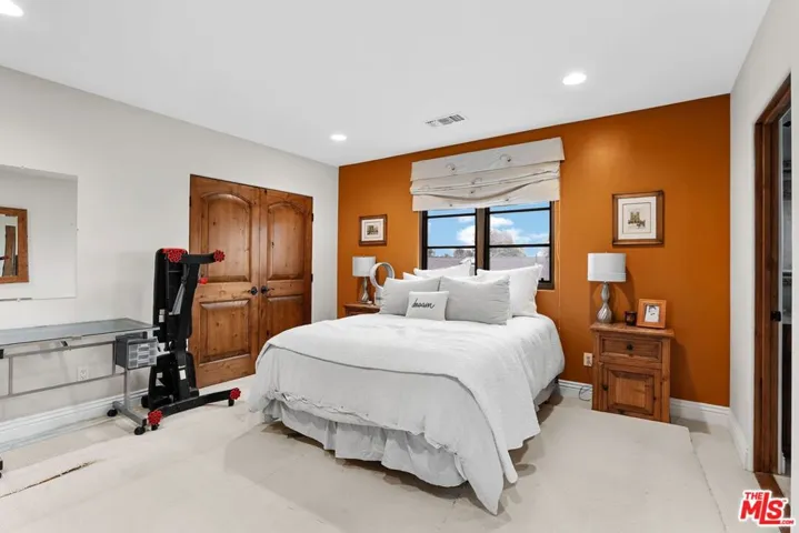 3522 S Barrington Avenue, Los Angeles, California 90066