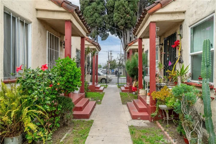 2626 Idell Street, Los Angeles, California 90065