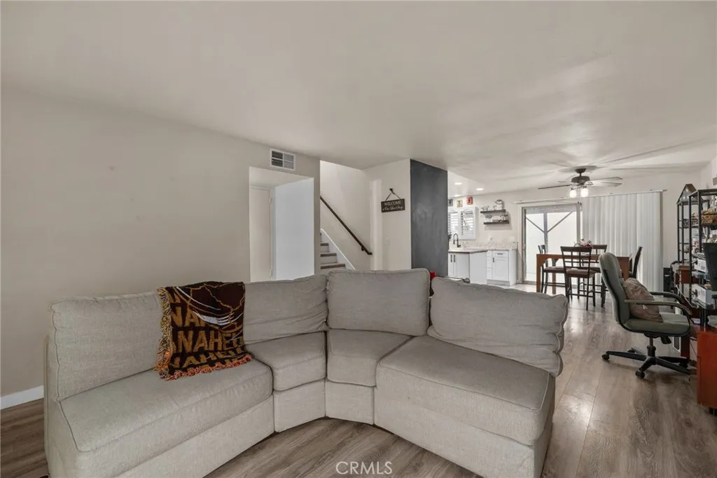 1410 Via Cortez, Placentia, California 92870 home-pic-5