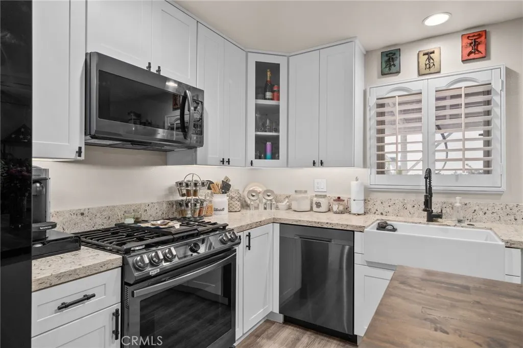1410 Via Cortez, Placentia, California 92870 home-pic-11