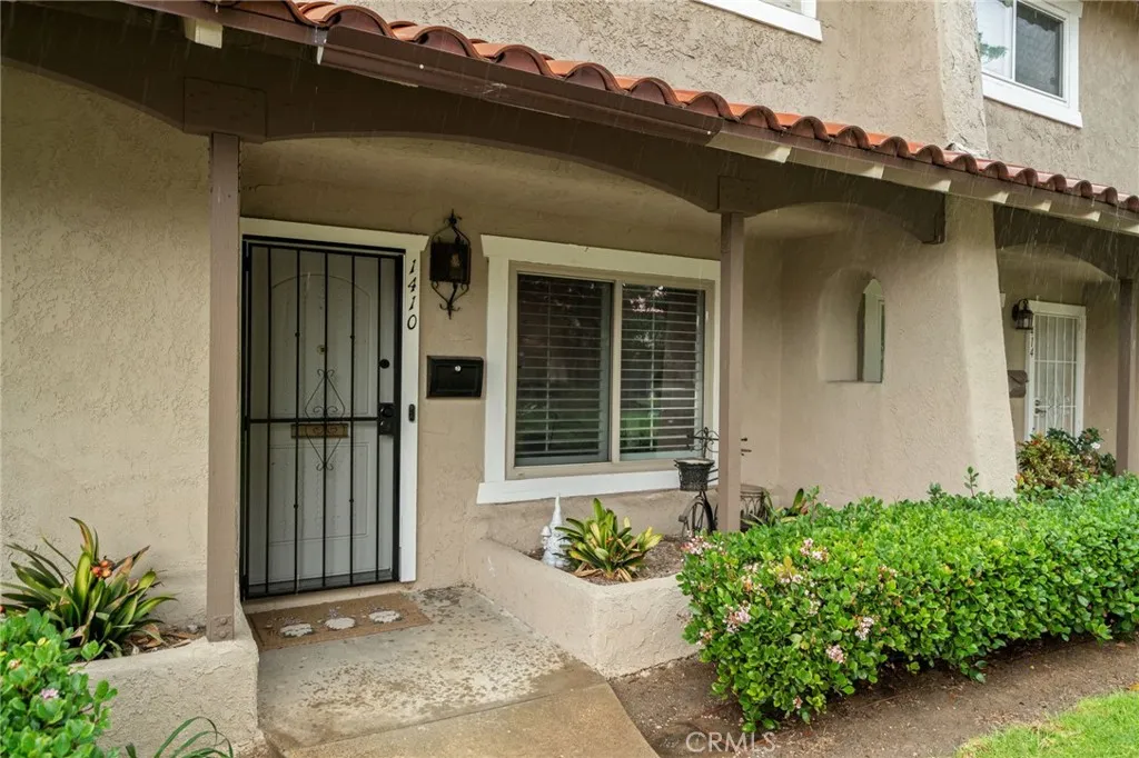 1410 Via Cortez, Placentia, California 92870 home-pic-2