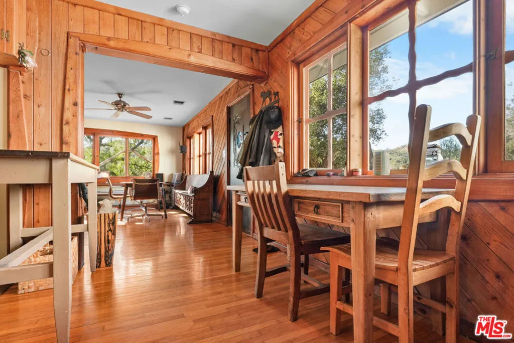 12310 Yerba Buena Road, Malibu, California 90265 home-pic-8