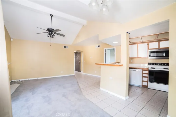 Dinning room view to front