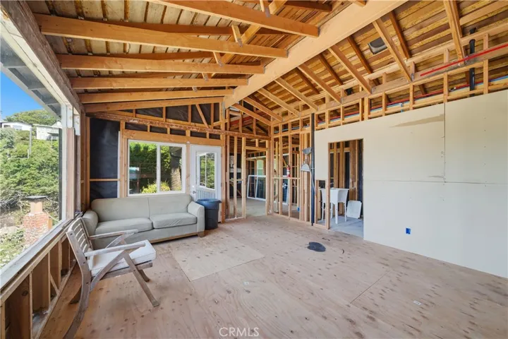 Living room/media room