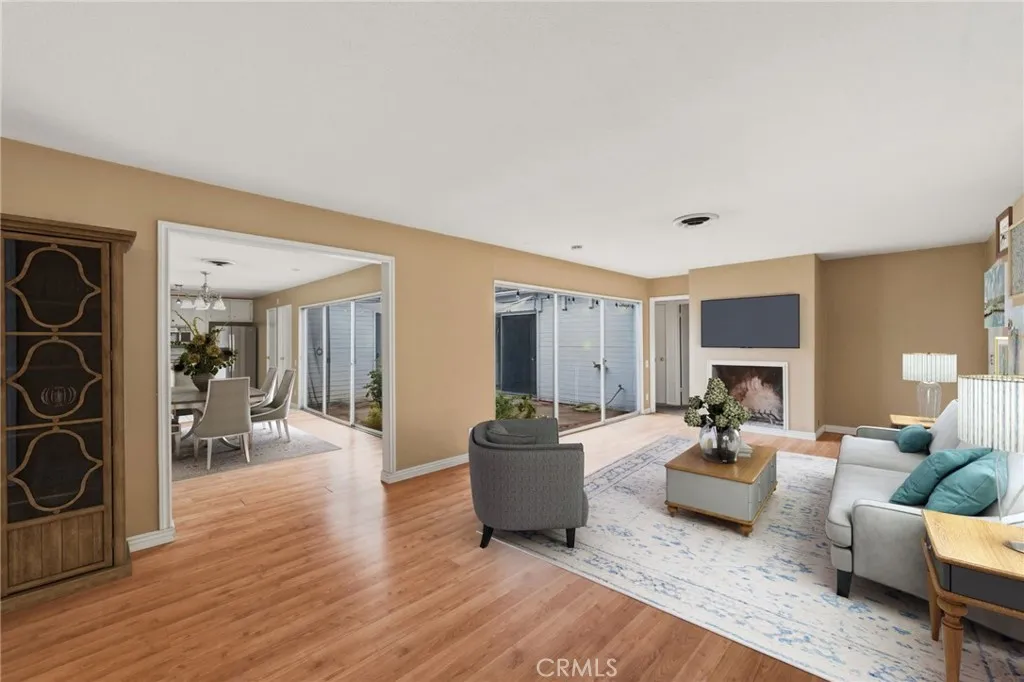 222 Marywood, Claremont, California 91711 home-pic-1