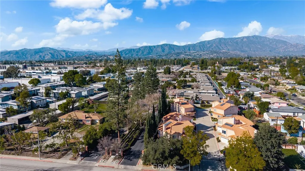 222 Marywood, Claremont, California 91711 home-pic-32