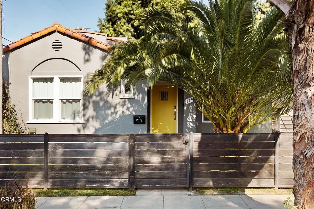 319 W 23rd Street, Long Beach, California 90806 home-pic-1