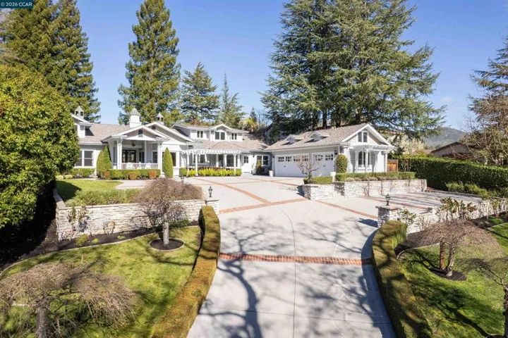 1669 1669 Calle Arroyo, Diablo, California 94528