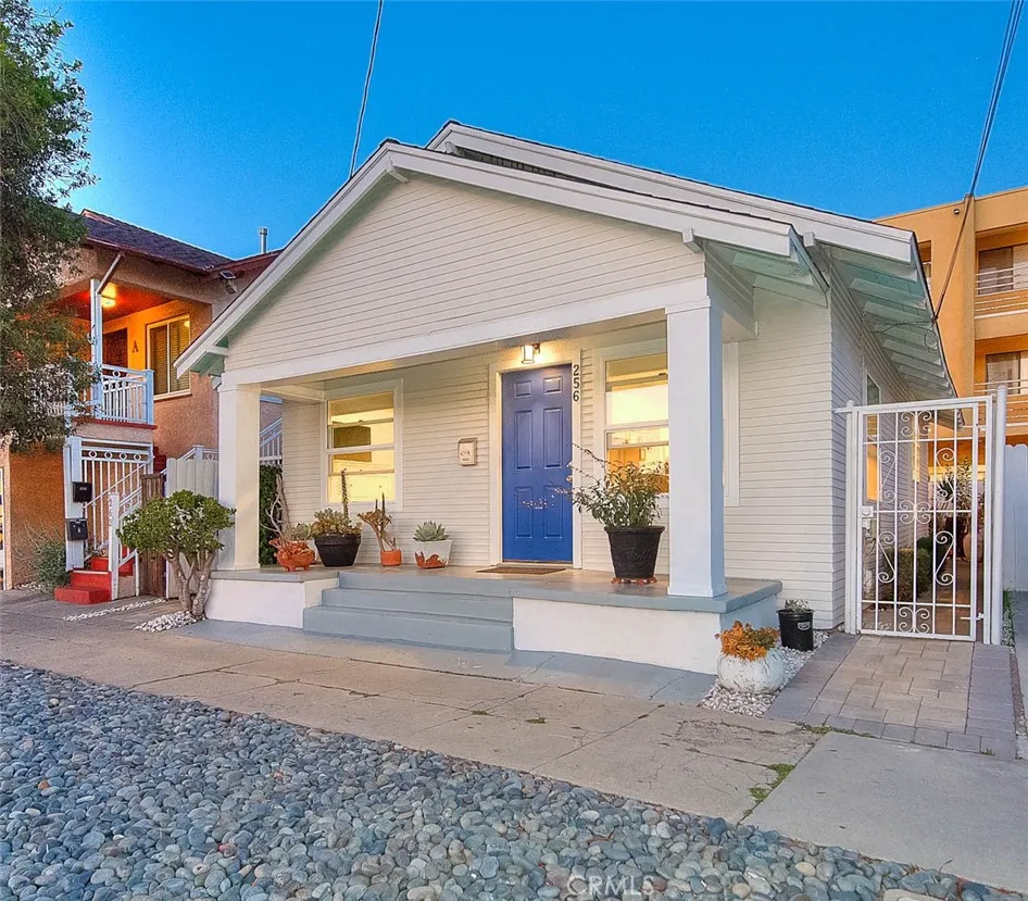 256 Falcon, Long Beach, California 90802 home-pic-5