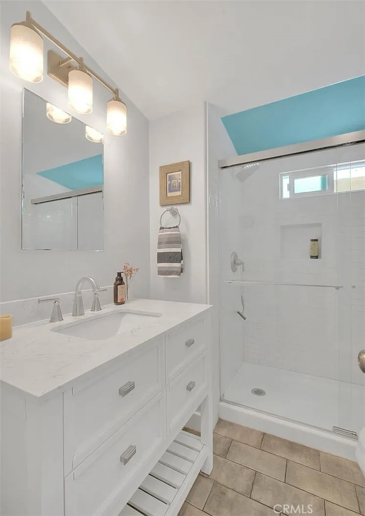 256 Falcon, Long Beach, California 90802 home-pic-29