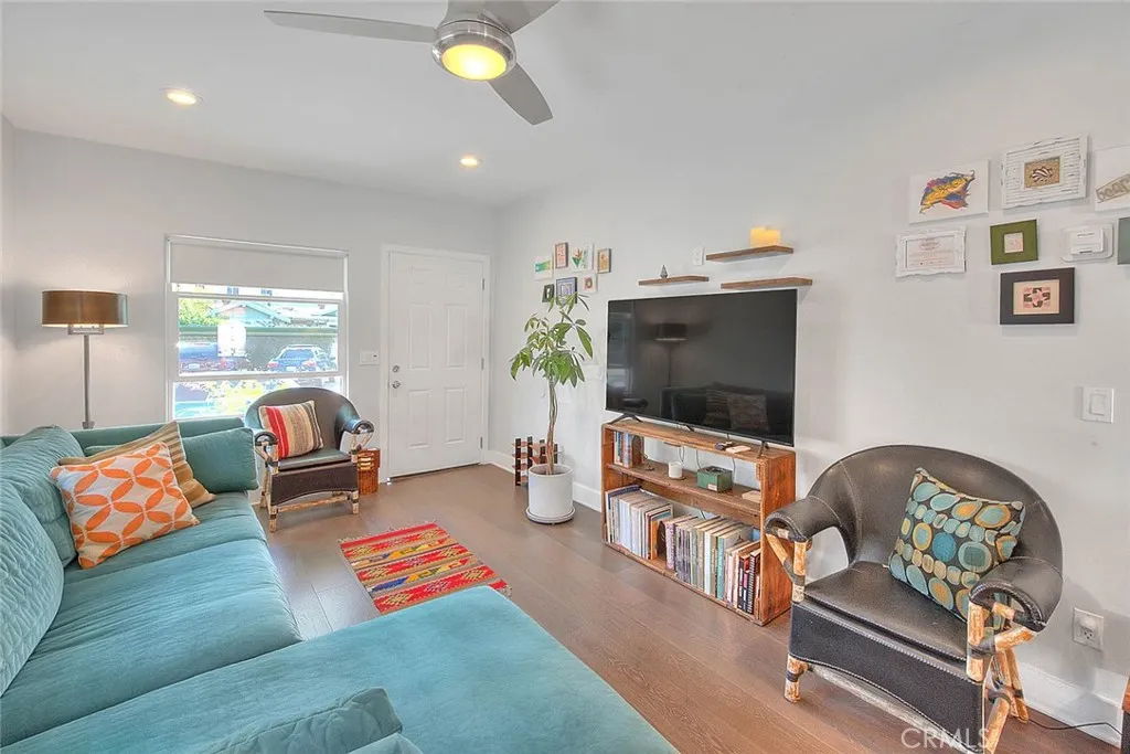 256 Falcon, Long Beach, California 90802 home-pic-14