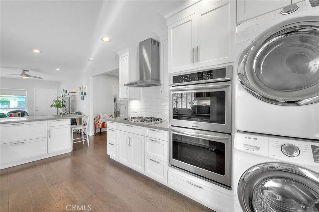 256 Falcon, Long Beach, California 90802 home-pic-17
