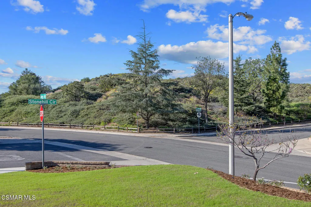 2026 Stonehill Circle, Thousand Oaks, California 91360 home-pic-43