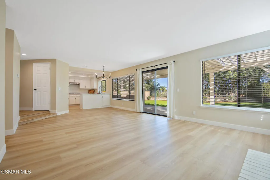 2026 Stonehill Circle, Thousand Oaks, California 91360 home-pic-12