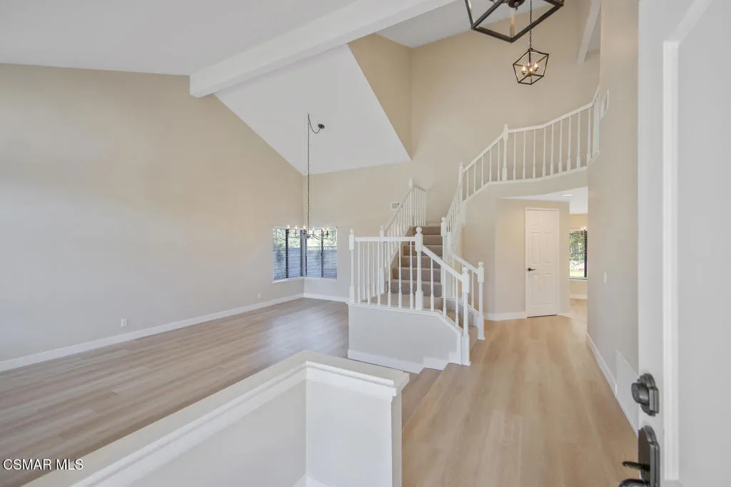 2026 Stonehill Circle, Thousand Oaks, California 91360 home-pic-7