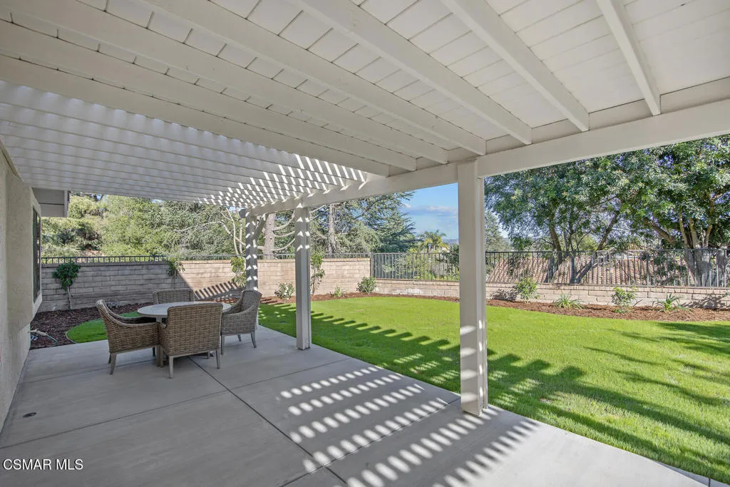 2026 Stonehill Circle, Thousand Oaks, California 91360 home-pic-33