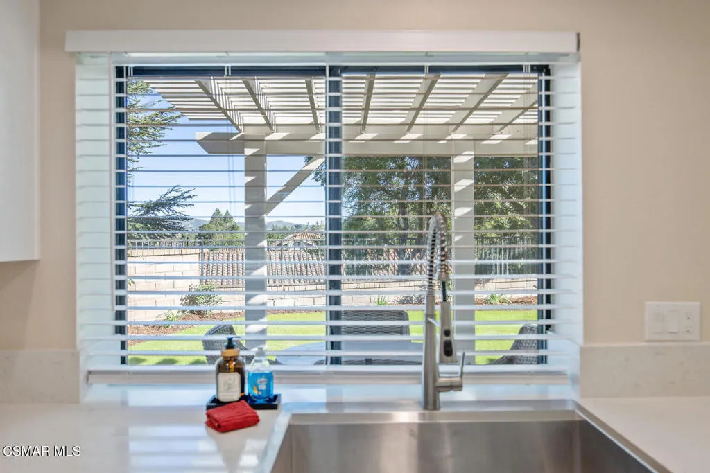 2026 Stonehill Circle, Thousand Oaks, California 91360 home-pic-17