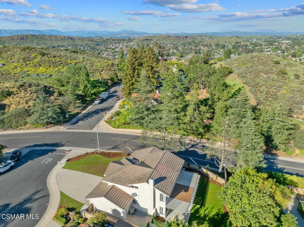 2026 Stonehill Circle, Thousand Oaks, California 91360 home-pic-46
