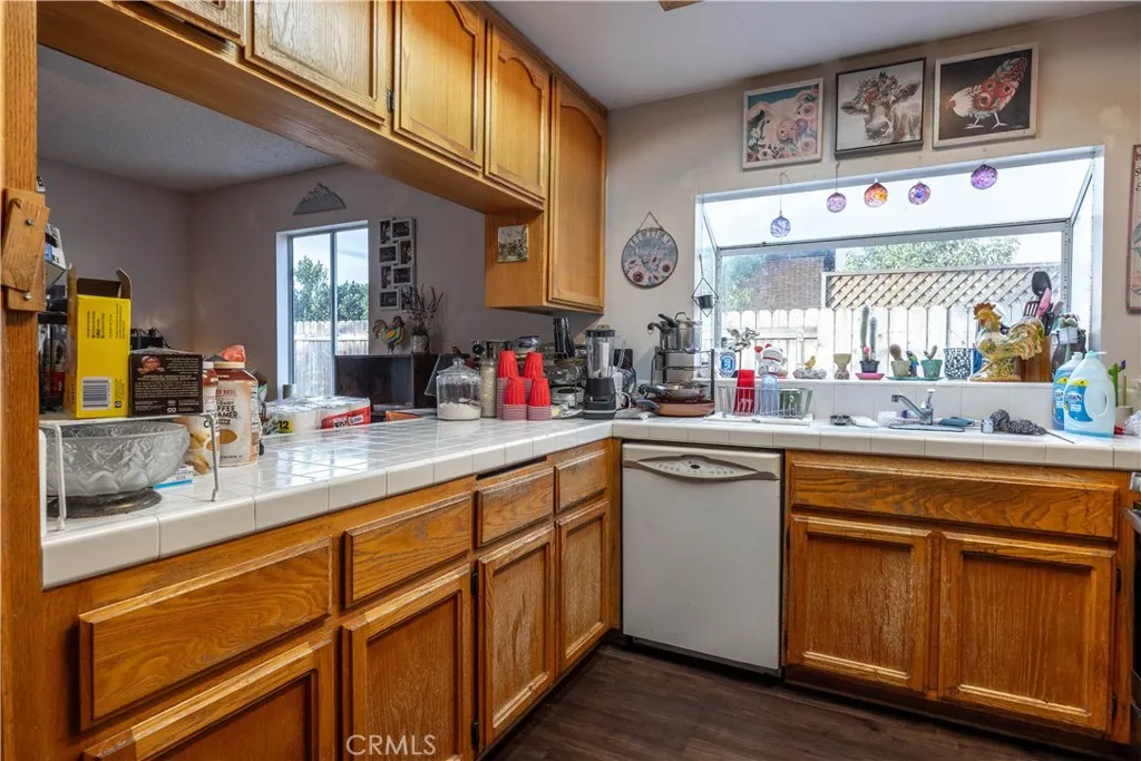 1543 Hanford, Redlands, California 92374 home-pic-8