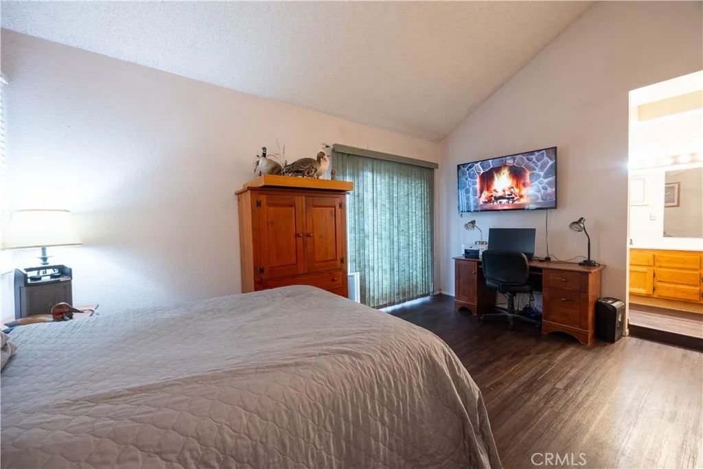 1543 Hanford, Redlands, California 92374 home-pic-12