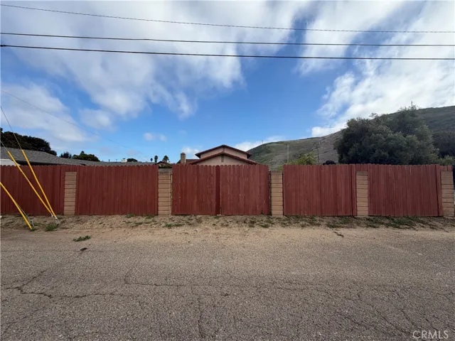 1309 E Olive, Lompoc, California 93436