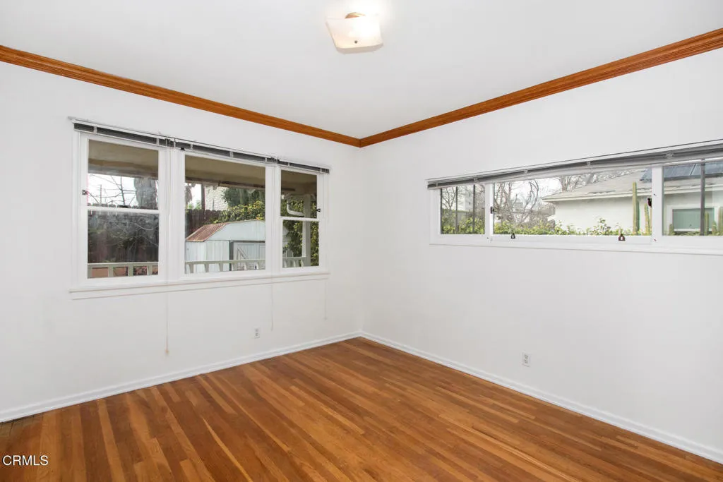 6425 Columbus Avenue, Los Angeles, California 91411 home-pic-12