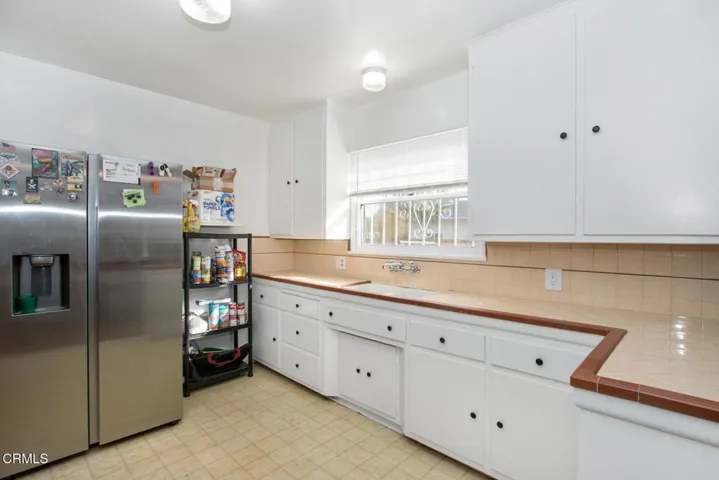 9) 6425 Columbus Avenue - Kitchen 3