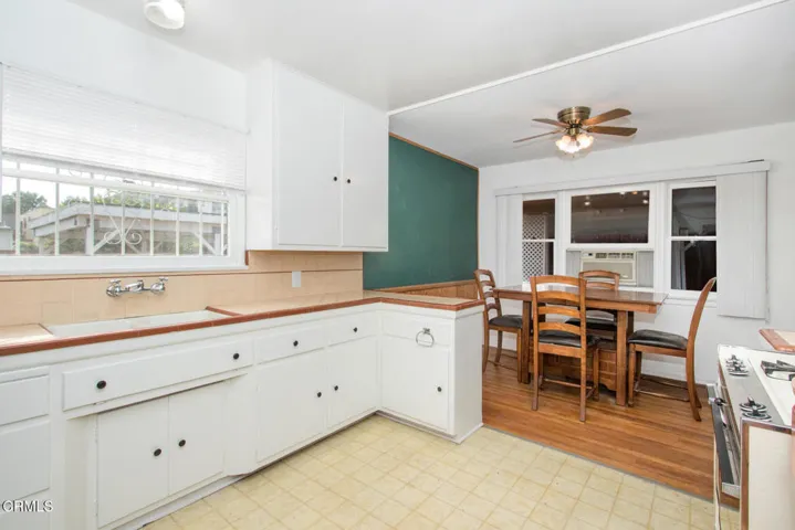 7) 6425 Columbus Avenue - Kitchen