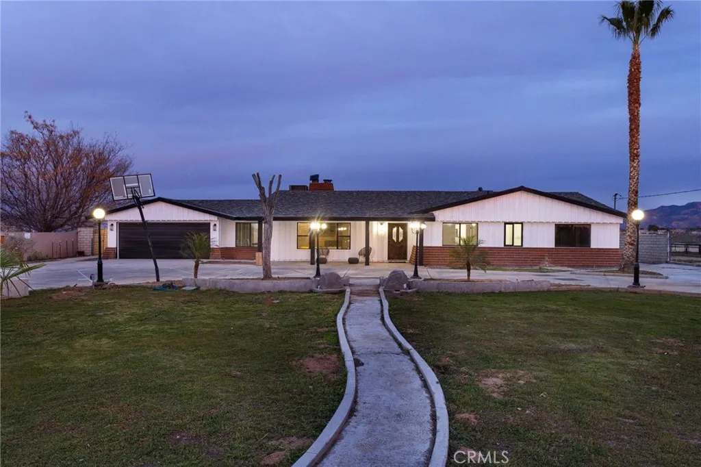 7795 E, Hesperia, California 92345 home-pic-4