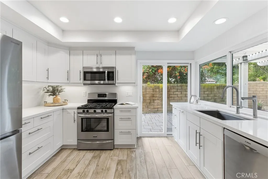 26941 Floresta, Mission Viejo, California 92691 home-pic-7