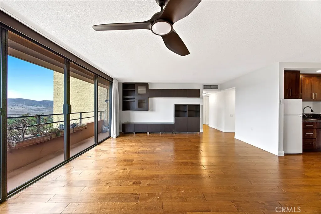 24055 Paseo Del Lago 1355, Laguna Woods, California 92637 home-pic-2