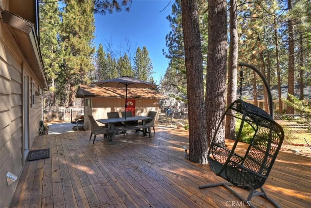 631 Crestwood, Big Bear Lake, California 92315 home-pic-27