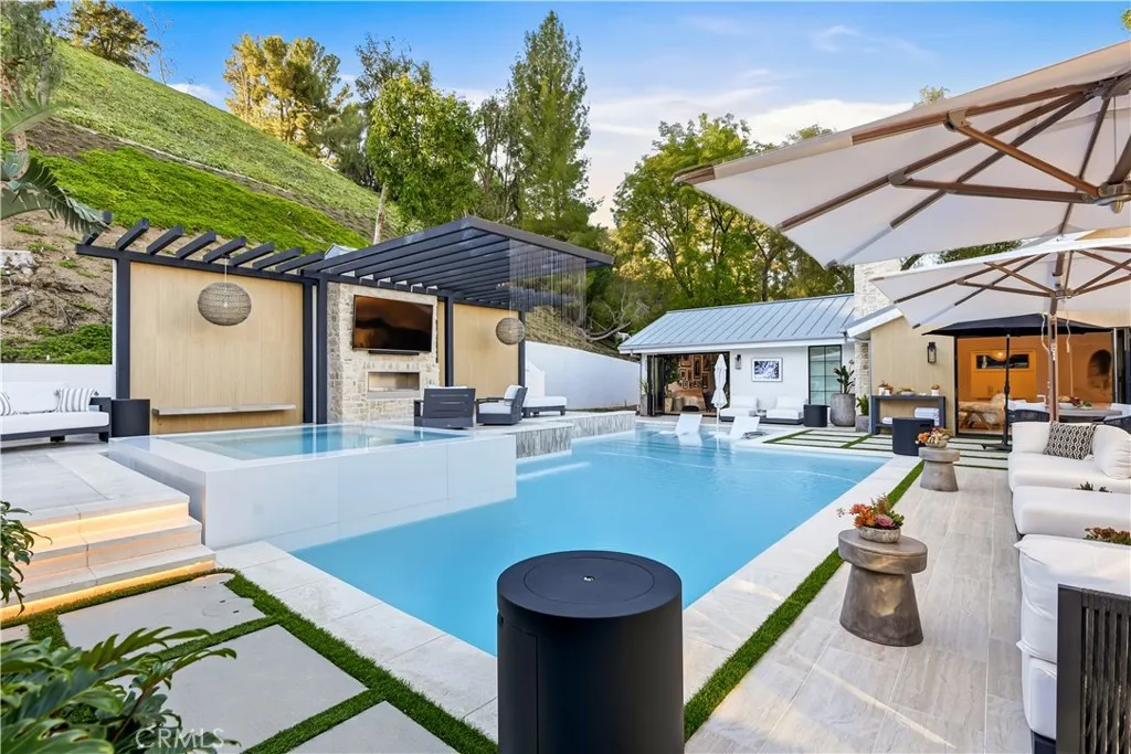 5565 Jed Smith, Hidden Hills, California 91302 home-pic-28