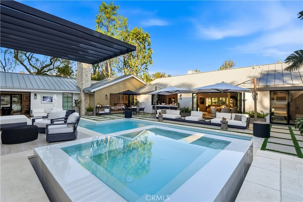 5565 Jed Smith, Hidden Hills, California 91302 home-pic-1