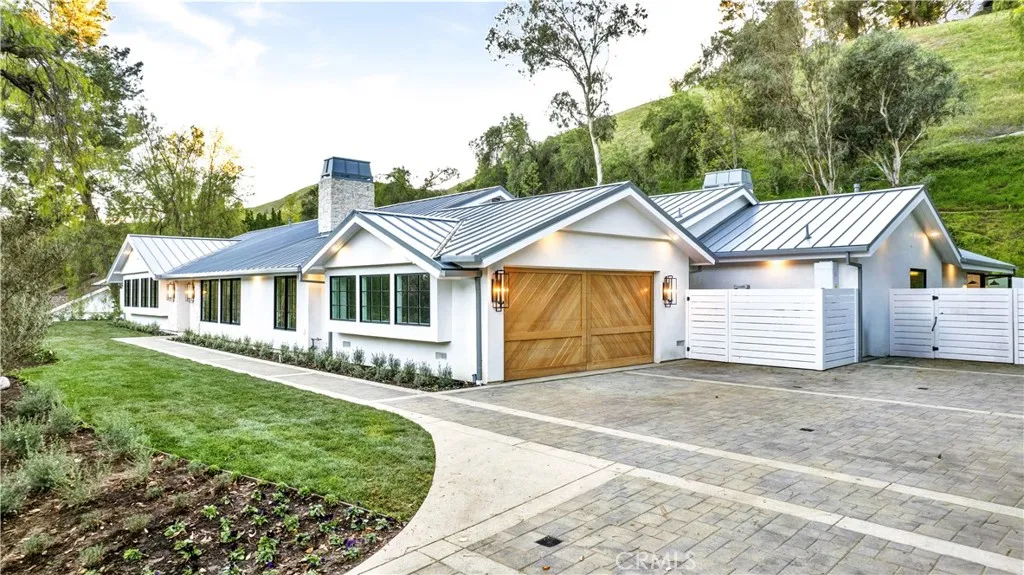 5565 Jed Smith, Hidden Hills, California 91302 home-pic-2