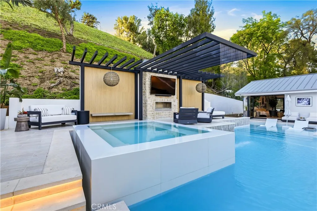 5565 Jed Smith, Hidden Hills, California 91302 home-pic-26