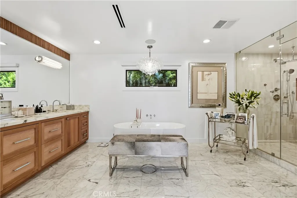 5565 Jed Smith, Hidden Hills, California 91302 home-pic-15